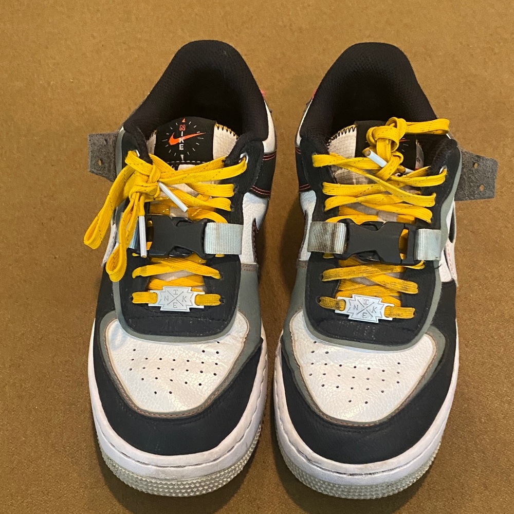 Nike Sneakers - Black, White, Yellow